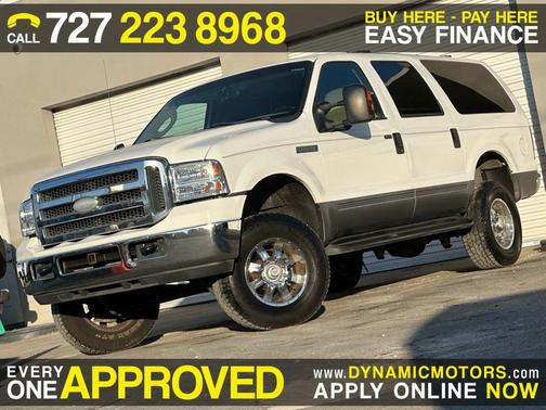 2005 Ford Excursion XLS Sport Utility 4D