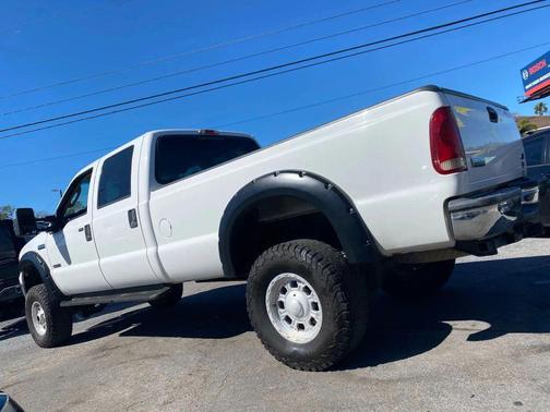 Oxford White Clearcoat 2005 Ford F-250 XL