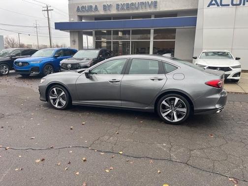 2025 Acura TLX Technology
