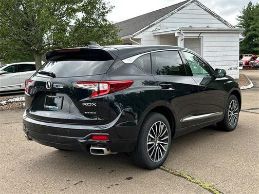 2025 Acura RDX Advance Package