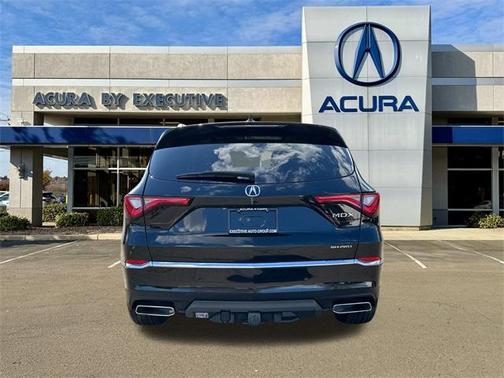 2023 Acura MDX Advance
