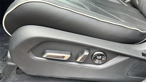 2025 Acura MDX Advance Package