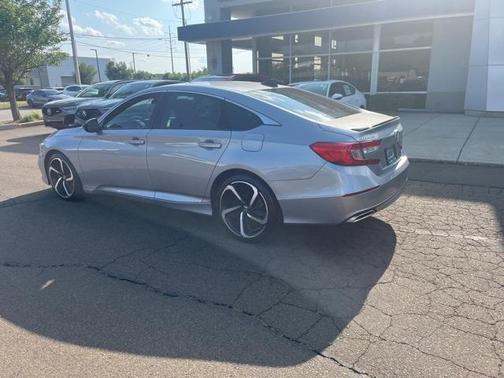 2022 Honda Accord Sport 2.0T