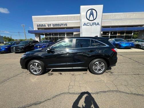 Crystal Black Pearl 2017 Acura RDX Advance Package