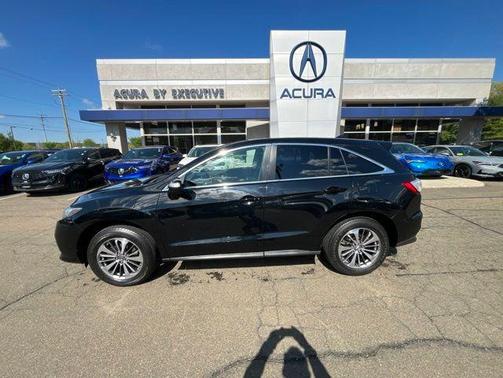 Crystal Black Pearl 2017 Acura RDX Advance Package