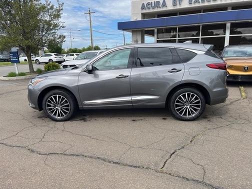 2025 Acura RDX Advance Package
