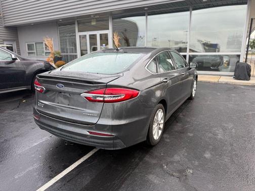 2019 Ford Fusion Energi Titanium