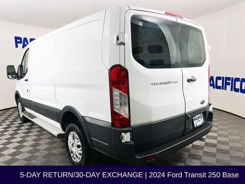 2024 Ford Transit-250 Base
