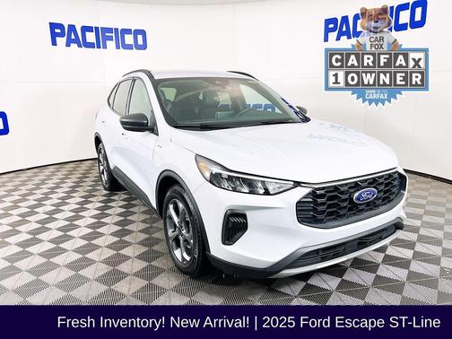 2025 Ford Escape ST-Line