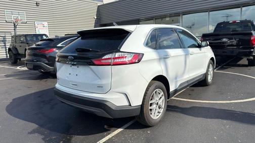 Oxford White 2023 Ford Edge SEL