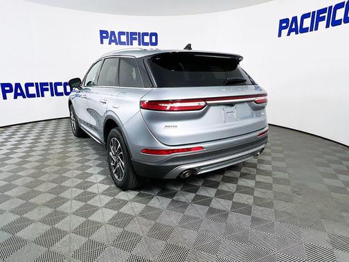 2021 Lincoln Corsair Standard