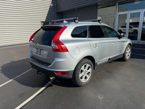 2012 Volvo XC60 3.2 Platinum
