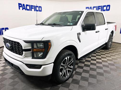 Oxford White 2023 Ford F-150 XL
