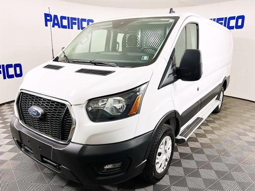 Oxford White 2024 Ford Transit-250 Base