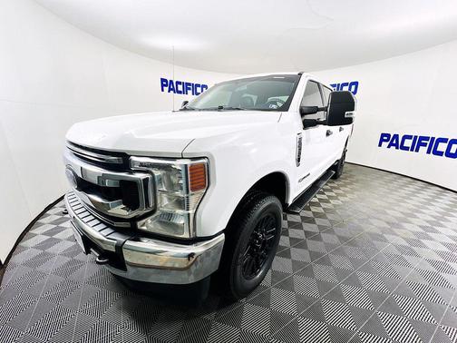Oxford White 2020 Ford F-250 XLT