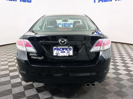2010 Mazda Mazda6 i Touring Plus