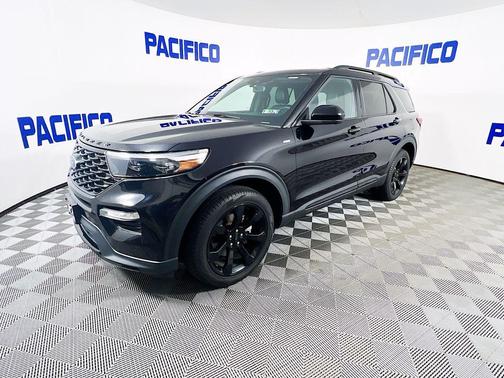 2022 Ford Explorer ST-Line
