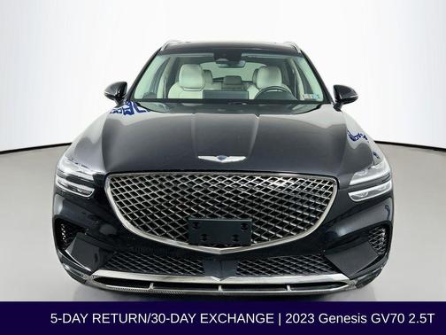Vik Black 2023 Genesis GV70 2.5T