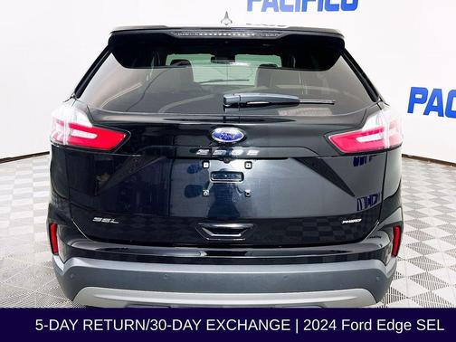 Black Metallic 2024 Ford Edge SEL