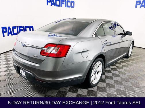 2012 Ford Taurus SEL