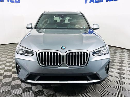 Gray Metallic 2024 BMW X3 xDrive30i
