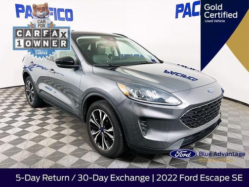 Carbonized Gray Metallic 2022 Ford Escape SE