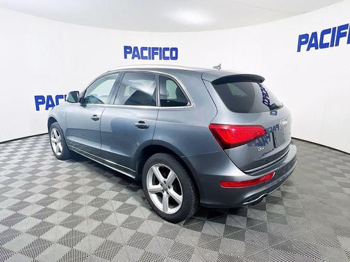 2017 Audi Q5 2.0T Premium Plus
