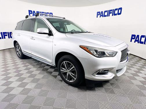 2018 INFINITI QX60 Base