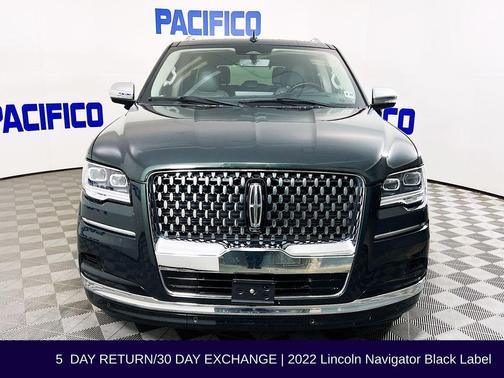 2022 Lincoln Navigator Black Label