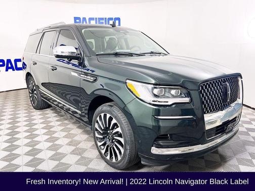 2022 Lincoln Navigator Black Label