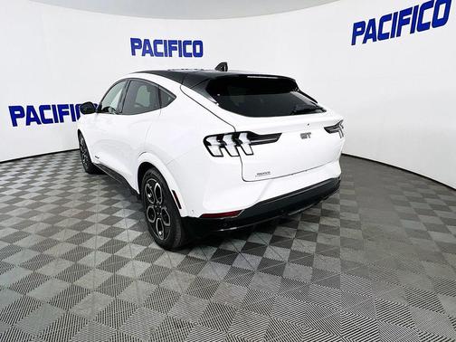 2024 Ford Mustang Mach-E GT