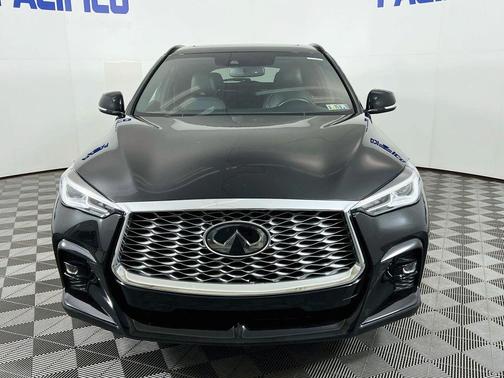 Black Obsidian 2022 INFINITI QX55 LUXE