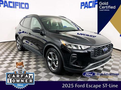2025 Ford Escape ST-Line
