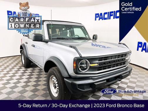 2023 Ford Bronco Base