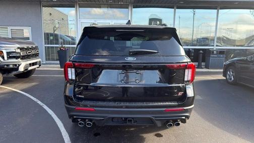Black Metallic 2025 Ford Explorer ST
