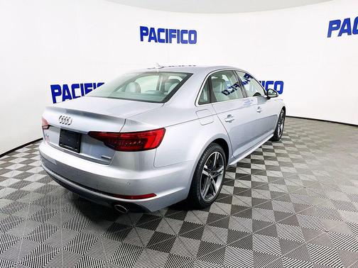 2017 Audi A4 2.0T Prestige