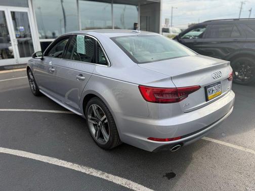2017 Audi A4 2.0T Prestige