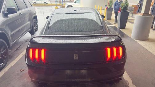 2018 Ford Shelby GT350 Base