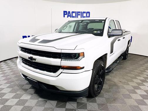 2018 Chevrolet Silverado 1500 Custom