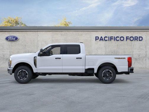 2025 Ford F-350 XLT