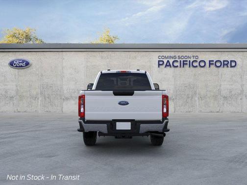 2025 Ford F-350 XLT