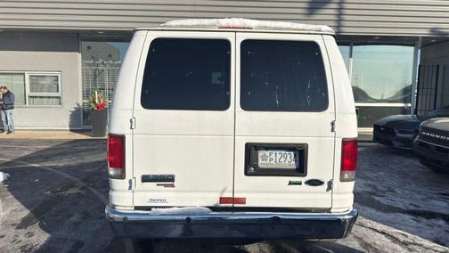 2014 Ford E350 Super Duty XLT