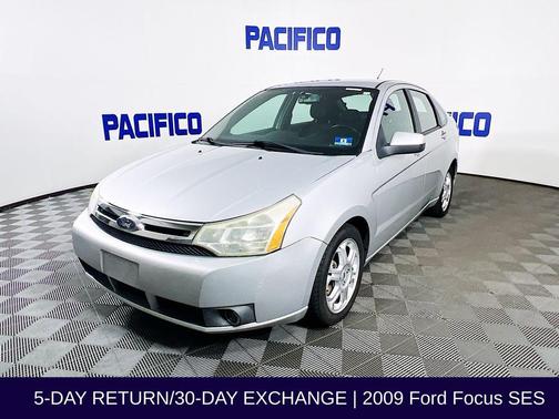 2009 Ford Focus SES