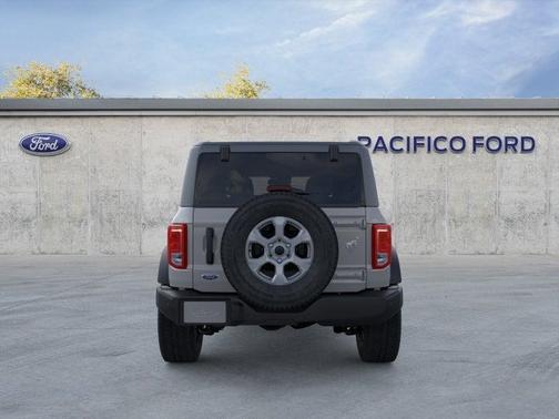 Avalanche Gray 2026 Ford Bronco Big Bend