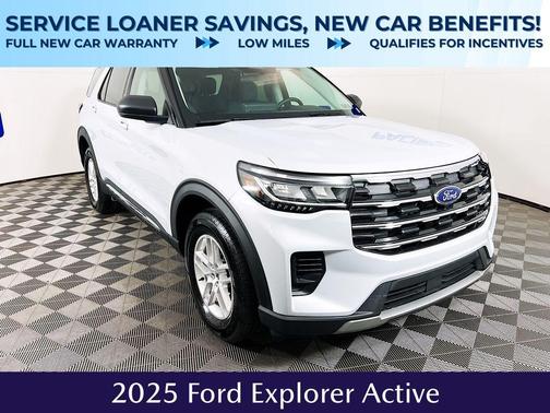 2025 Ford Explorer Active