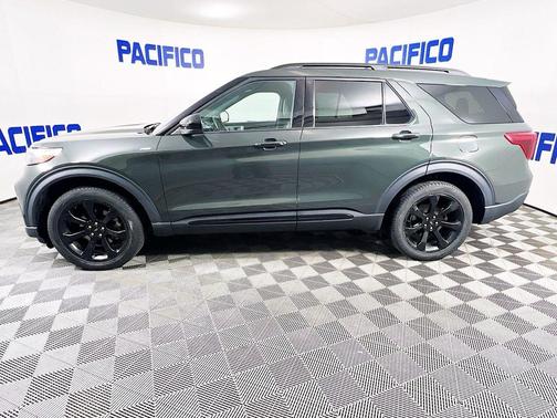 2022 Ford Explorer ST-Line
