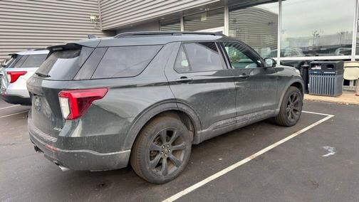 2022 Ford Explorer ST-Line