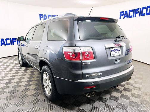 2012 GMC Acadia SLE