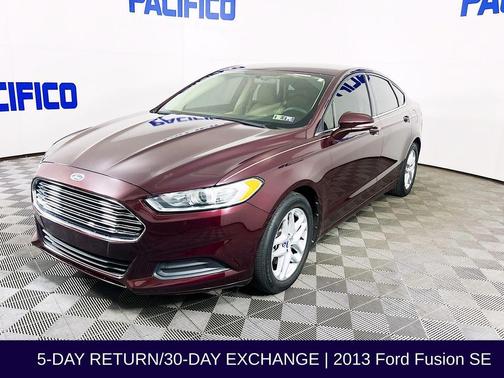 Bordeaux 2013 Ford Fusion SE