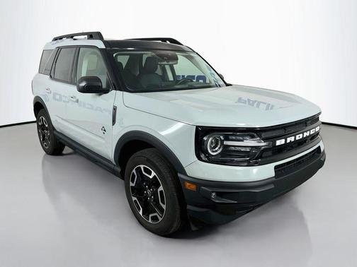 Cactus 2023 Ford Bronco Sport Outer Banks